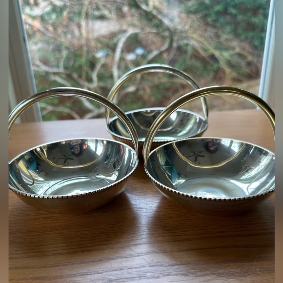 Set of 3 Vintage Silver Plated Trinket Bowls Handle Scalloped Candy Dishes GUC